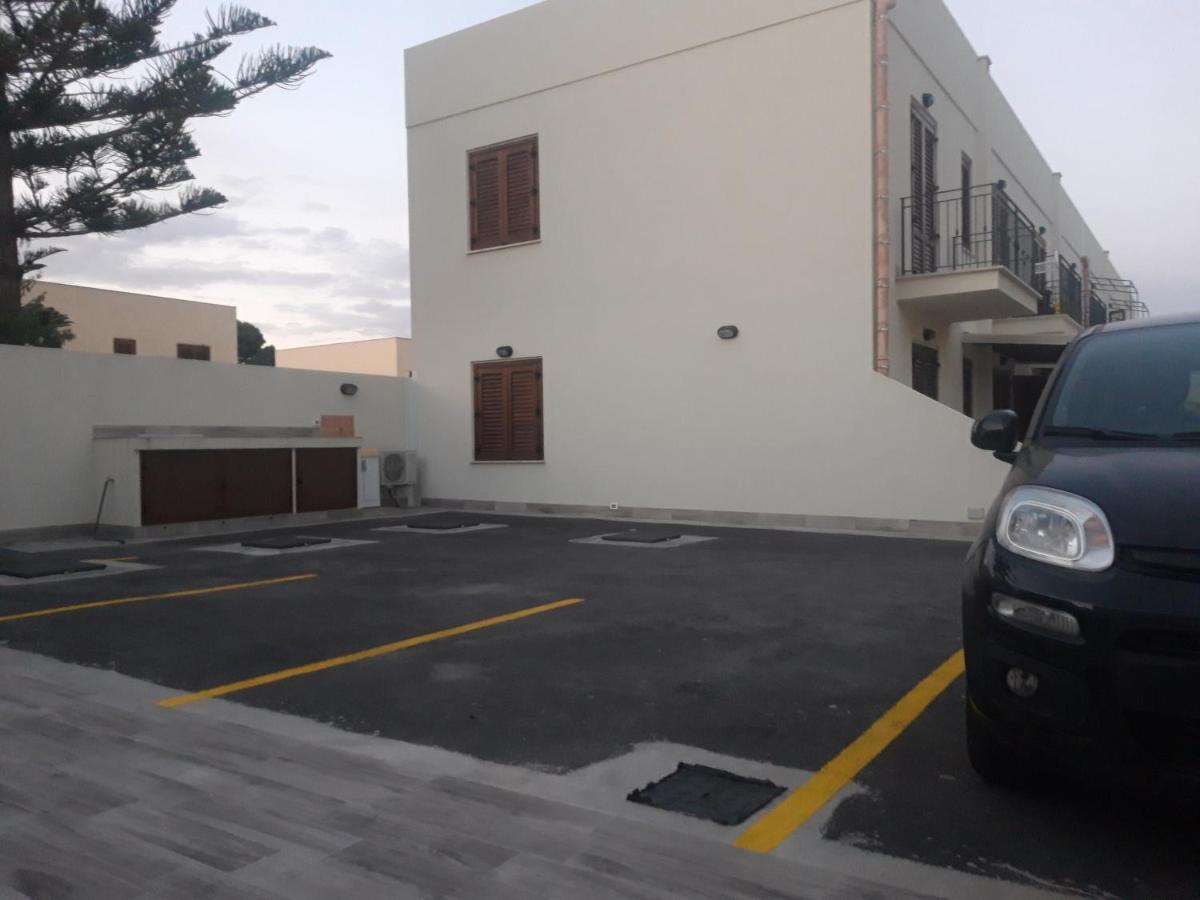 Acqua Chiara Appartamenti ซานวิโต โลคาโป ภายนอก รูปภาพ